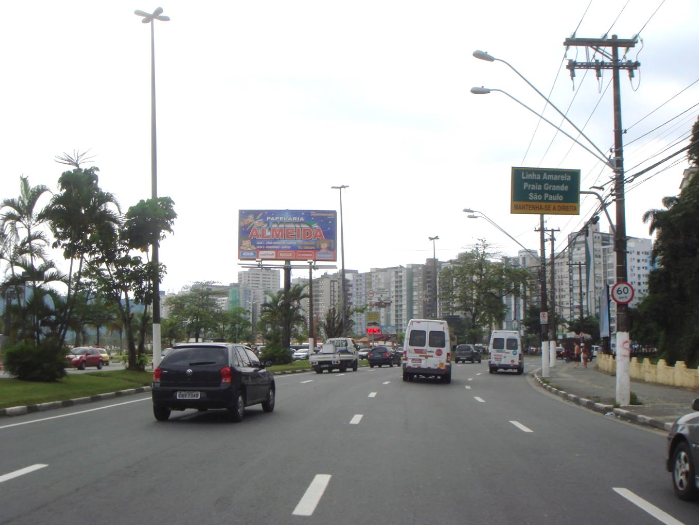 Av. Manoel da Nóbrega, 900