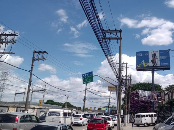 Av. Monteiro Lobato, 1.195