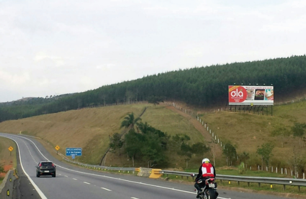 Rod. Carvalho Pinto, km. 89+000