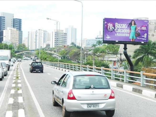 Av. Dom Pedro II, 01